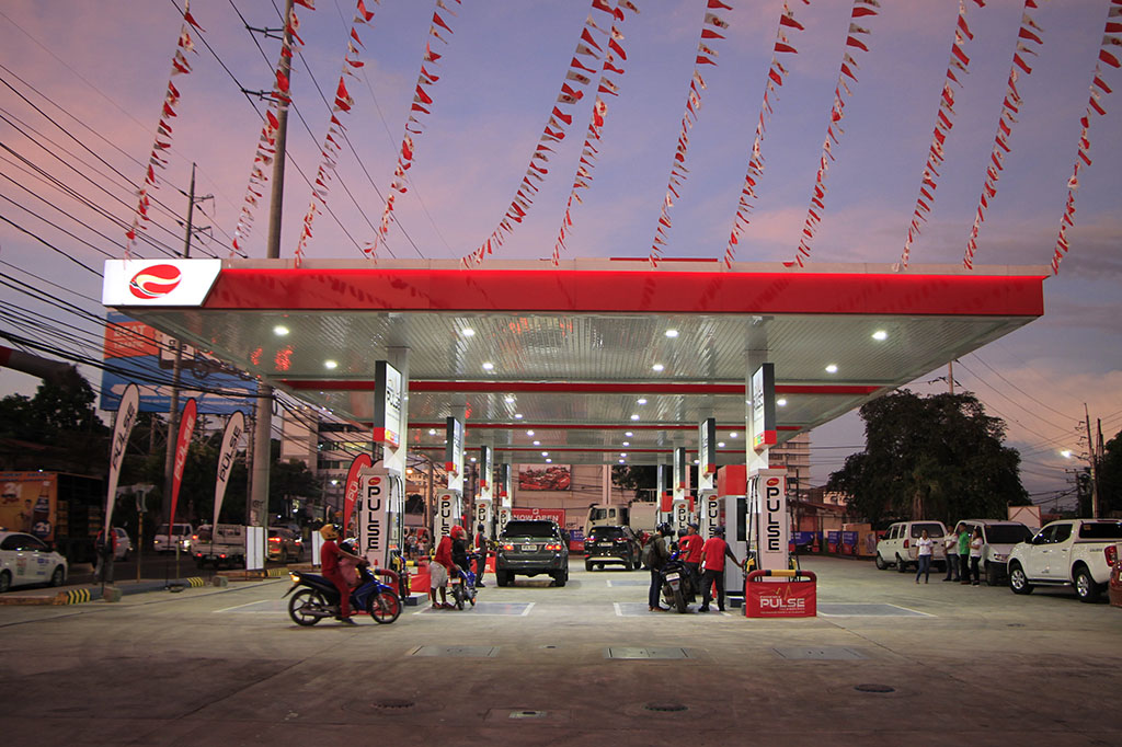 Jm Phoenix Service Station logo